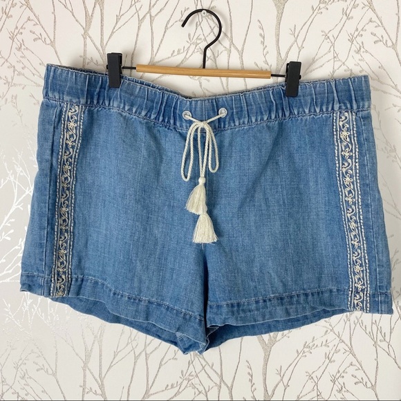 LOFT Embroidered Lace Boho Cotton / Linen Chambray Shorts 14/32 Elastic Waist - Picture 7 of 10